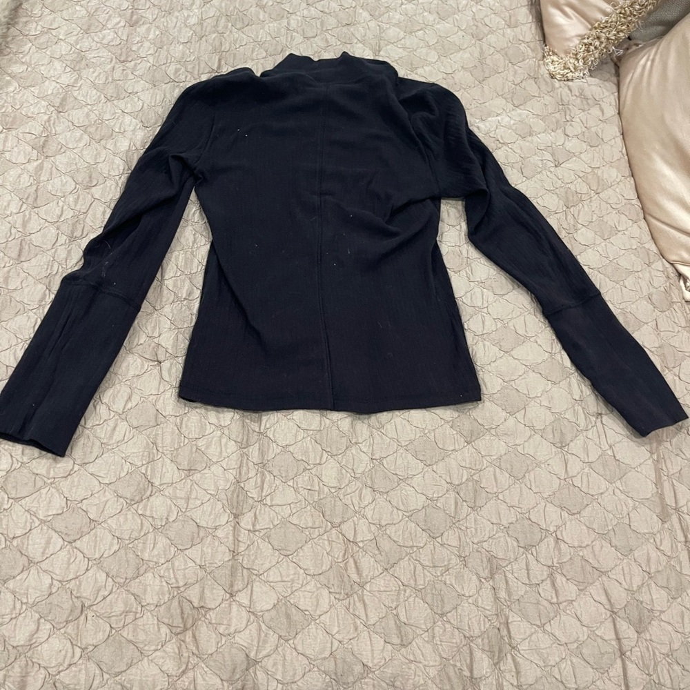 Free People Black‎ Long Sleeve Tee